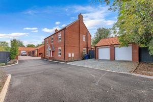 Photo 22- click for photo gallery